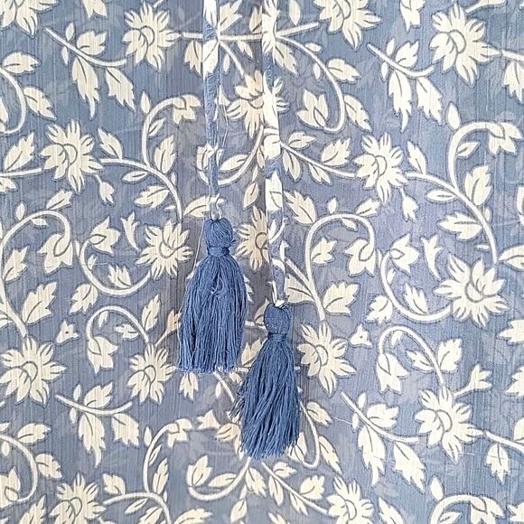 AAKAA Blue White Sheer Floral V-neck Blouse size L Loose Fitting Flowy Tassels - Picture 5 of 13